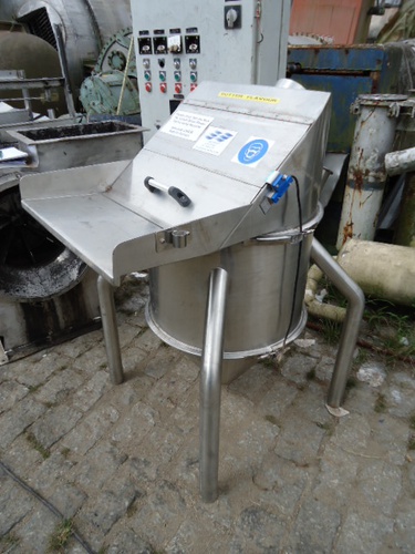 Tanque em aço inox, 170 litros